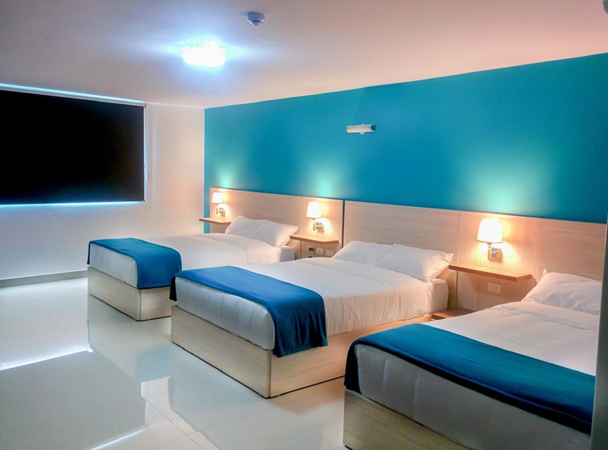 Hotel - Centro Comercial Punta Del Mar Salinas (Santa Elena) Habitación foto